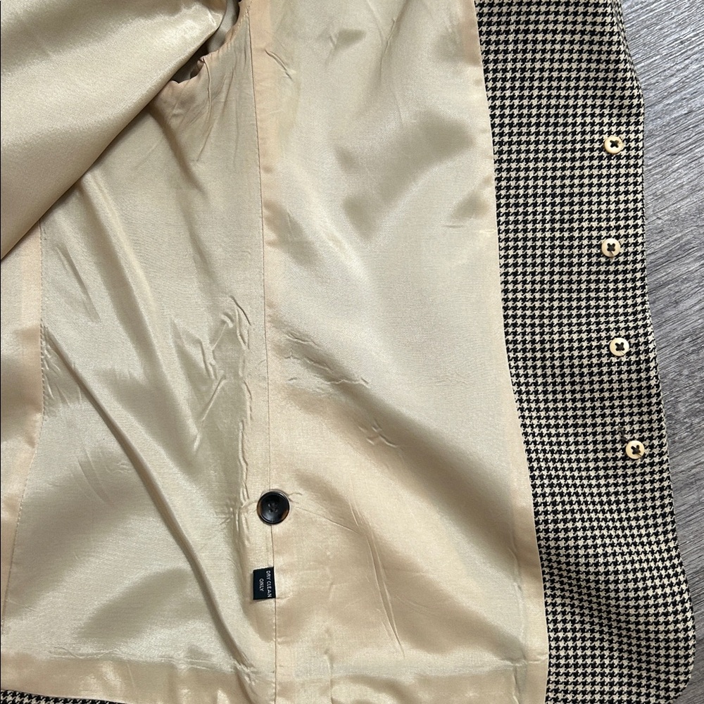Ellen Tracy Houndstooth Blazer - Picture 5 of 8